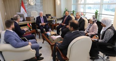 وزير التعليم العالى يستقبل سفير بيلاروسيا بالقاهرة لبحث سبل تعزيز التعاون