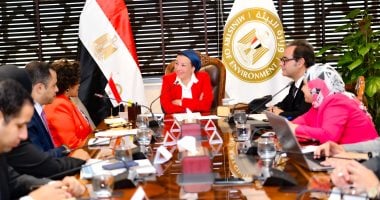 وزيرة البيئة تبحث استضافة مصر لمركز التميز للتكيف مع التغيرات المناخية