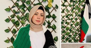 "غادة" صممت شيلان من الكروشيه تجمع ألوان علم فلسطين والشال التقليدى