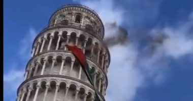 علم فلسطين يزين برج بيزا المائل تضامنا مع غزة.. فيديو وصور
