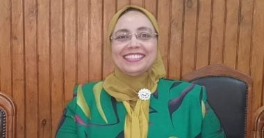 الخشت يكلف الدكتورة لبنى فريد للقيام بأعمال عميد كلية التجارة بجامعة القاهرة