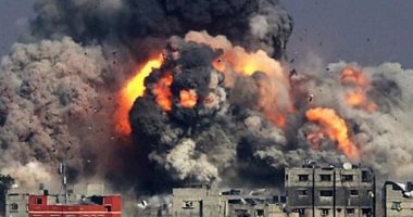 القاهرة الإخبارية: الزوارق الحربية الإسرائيلية تقصف المناطق الشرقية بغزة