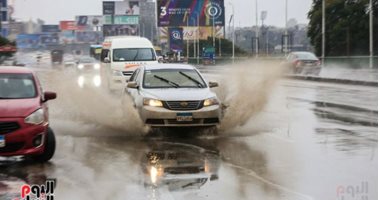 7 نصائح لقيادة آمنة للسيارات أثناء سقوط الأمطار