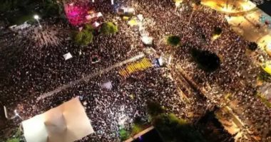 آلاف الإسرائيليين يتظاهرون فى تل أبيب للمطالبة بعودة جميع "المحتجزين"