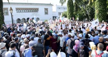 إضراب 250 ألف مدرس بالمغرب يدفع وزارة التعليم لـ"التعليم عن بعد"