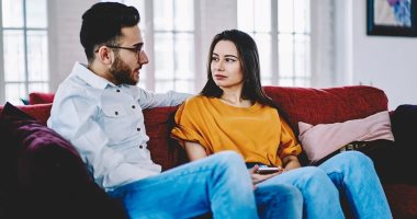 5 عادات في العلاقات العاطفية تشير إلى حاجتك لتطوير مهارات الاتصال 