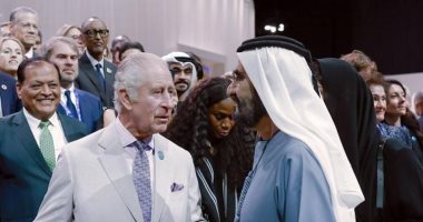 الشيخ محمد بن راشد يلتقى ملك بريطانيا على هامش القمة العالمية للعمل المناخي