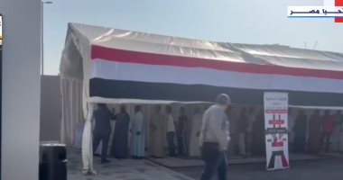 بدء توافد المصريين للتصويت بالانتخابات الرئاسية في سفارة مصر بأبو ظبي.. فيديو