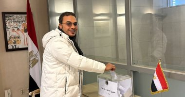 المصريين بالخارج يشيدون بسهولة الإجراءات بالانتخابات الرئاسية "فيديو"