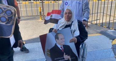 كبار السن وذوى الإعاقة يضربون أروع الأمثلة فى حب مصر باليوم الثانى للانتخابات 