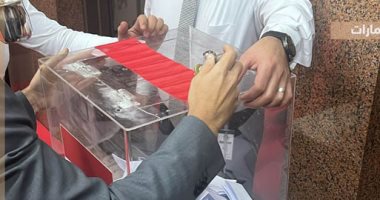 انتهاء التصويت وغلق لجان الانتخابات الرئاسية لليوم الثاني بالإمارات وسلطنة عمان والسعودية