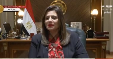 وزيرة الهجرة مع قصواء: المصريون بالخارج يعبرون عن سعادتهم للمشاركة فى الانتخابات