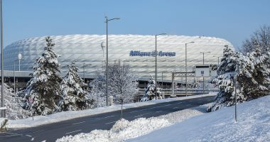 تأجيل مباراة بايرن ميونيخ ويونيون برلين بسبب سوء الأحوال الجوية 
