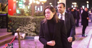 وزيرة الثقافة نيفين الكيلاني تقدم واجب العزاء في أشرف عبد الغفور 
