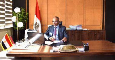 نائب وزير الإسكان يستعرض موقف مشروعات مرافق مياه الشرب والصرف الصحى بجنوب سيناء