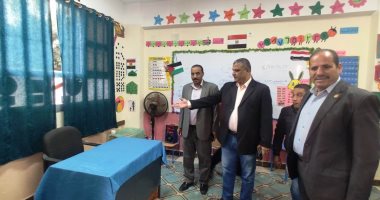 رئيس مدينة أشمون يتابع التجهيزات النهائية للانتخابات الرئاسية.. صور