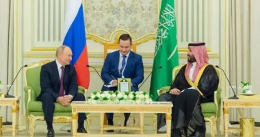 ولى العهد السعودى يستقبل الرئيس الروسى فلاديمير بوتين فى الرياض