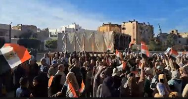 احتشاد المواطنين على لجنة مركز الحسينية الشرقية.. فيديو