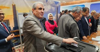 رئيس قوى عاملة النواب: الاحتشاد أمام اللجان رسالة للعالم بنزاهة انتخابات الرئاسة