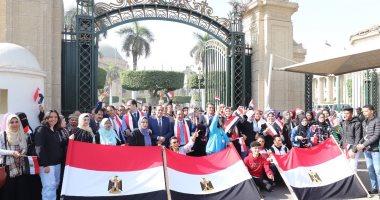  مسيرة شبابية لطلاب جامعة القاهرة للمشاركة بالانتخابات الرئاسية
