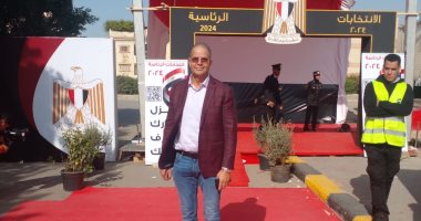الدكتور كمال الدسوقى عضو مجلس إدارة اتحاد الصناعات يصوت في الانتخابات الرئاسية