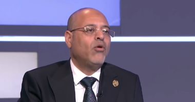 محمد جبران: "عمال مصر طول عمرهم مساندين لمصر ورفعوا راسى للسما"