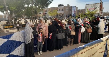 توافد السيدات على اللجان الانتخابية لليوم الثانى فى جنوب سيناء