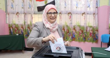 رئيس هيئة التنمية الصناعية تدلى بصوتها فى الانتخابات الرئاسية بالقاهرة الجديدة