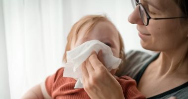 5 خطوات" منزلية" تساعدك على علاج طفلك الرضيع من الفيروس المخلوي