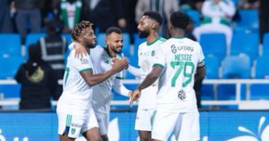 الأهلى يتحدى الرياض لتعزيز المركز الثالث فى الدوري السعودي 