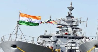 "البحرية الهندية" تنشر سفنا حربية لردع القراصنة في بحر العرب وخليج عدن