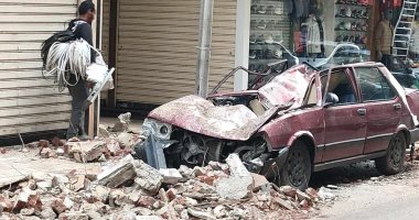 تحطم سيارة في انهيار شرفة عقار في الإسكندرية بسبب الأمطار الغزيرة