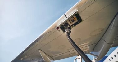 شركة ناشئة تحول “الفضلات البشرية” لوقود طائرات منخفض الكربون
