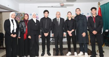وزير التعليم يشهد احتفالية "مشروع الشراكة بين المدارس والجامعات" 
