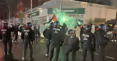 أعمال عنف في ألمانيا خلال احتفالات رأس السنة والشرطة تعتقل العشرات.. صور