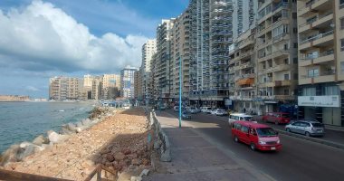 أجواء شتوية دافئة فى نهاية شهر كيهك بالإسكندرية.. سطوع الشمس وهدوء حركة الأمواج.. "طوبة" يبدأ 9 يناير ويتميز بالنوات شديدة الأمطار والبرودة.. تبدأ بنوة " الغطاس" وتنتهى بنوة "الكرم".. فيديو وصور