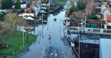 إعلان مؤشر القلق شرقى بريطانيا إثر الفيضانات الناجمة من عاصفة “هينك”