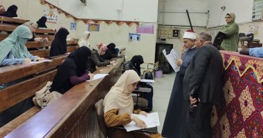 رئيس الجامعة ونائب فرع البنات يتفقدان امتحانات كلية الدراسات الإسلامية بنات القاهرة