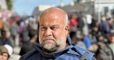 السلطات المصرية تنجح فى إدخال الصحفى وائل الدحدوح من قطاع غزة إلى البلاد