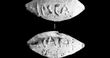 دراسة حديثة تكشف لغز حجر يوليوس قيصر القادم من عصر الرومان