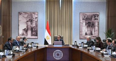 رئيس الوزراء يستعرض مخطط تحقيق التنمية الشاملة فى شمال ووسط سيناء