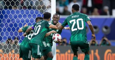 سالم الدوسري يقود تشكيل السعودية أمام قيرغيزستان فى كأس أمم آسيا