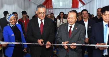 رئيس هيئة الاستثمار يفتتح أول مصنع باستثمارات فيتنامية 100% فى مصر