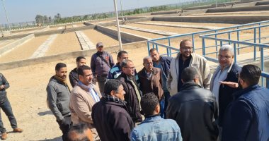 رئيس مياه الشرب بسوهاج يتفقد محطة معالجة صرف صحى المنشاة 