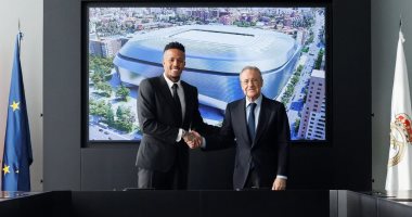 ريال مدريد يعلن تجديد عقد البرازيلى ميليتاو رسميًا حتى 2028