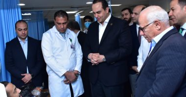 رئيس هيئة الرعاية الصحية ومحافظ بورسعيد يفتتحان مركز الشفاء للغسيل الكُلوى بمجمع الشفاء الطبي 