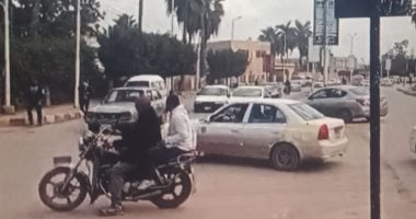 طقس متقلب بكفر الشيخ وهبوب رياح واستمرار حركة الملاحة.. فيديو