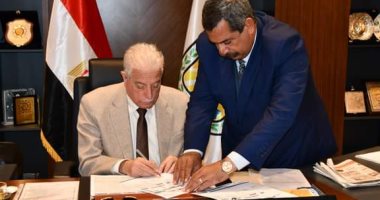 محافظ جنوب سيناء يصدق على 183 قرار تصالح على مخالفات بناء لأهالى مدينة أبو زنيمة