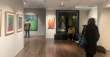 افتتاح معرض "أطياف متفردة" لـ11 فنانا تشكيلياً معاصراً.. شاهد لوحاتهم