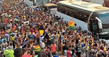 منتخب غينيا يحظى باستقبال شعبى رغم الخروج من كأس أمم أفريقيا.. صور